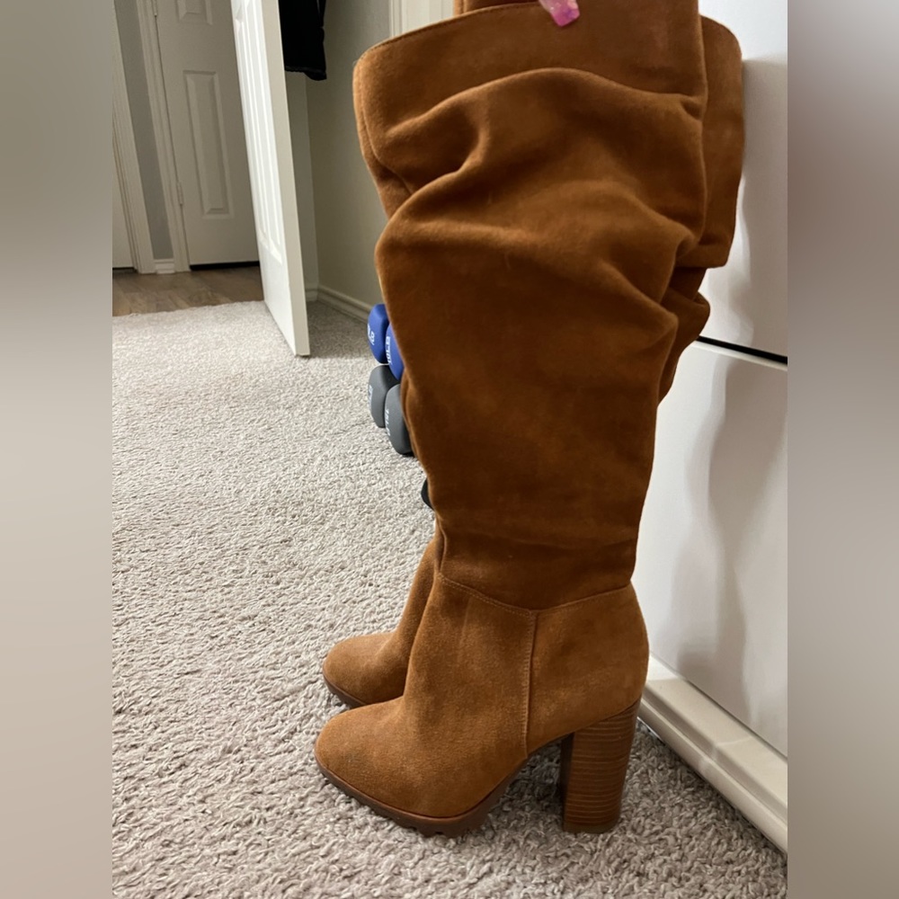 ALDO SUEDE BOOTS!